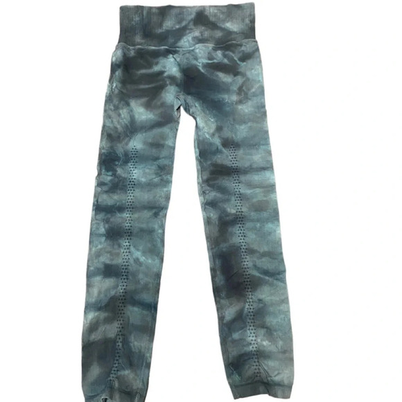 NWOT Free People FP Movement Good Karma Tie Dye Leggings - Picture 4 of 9